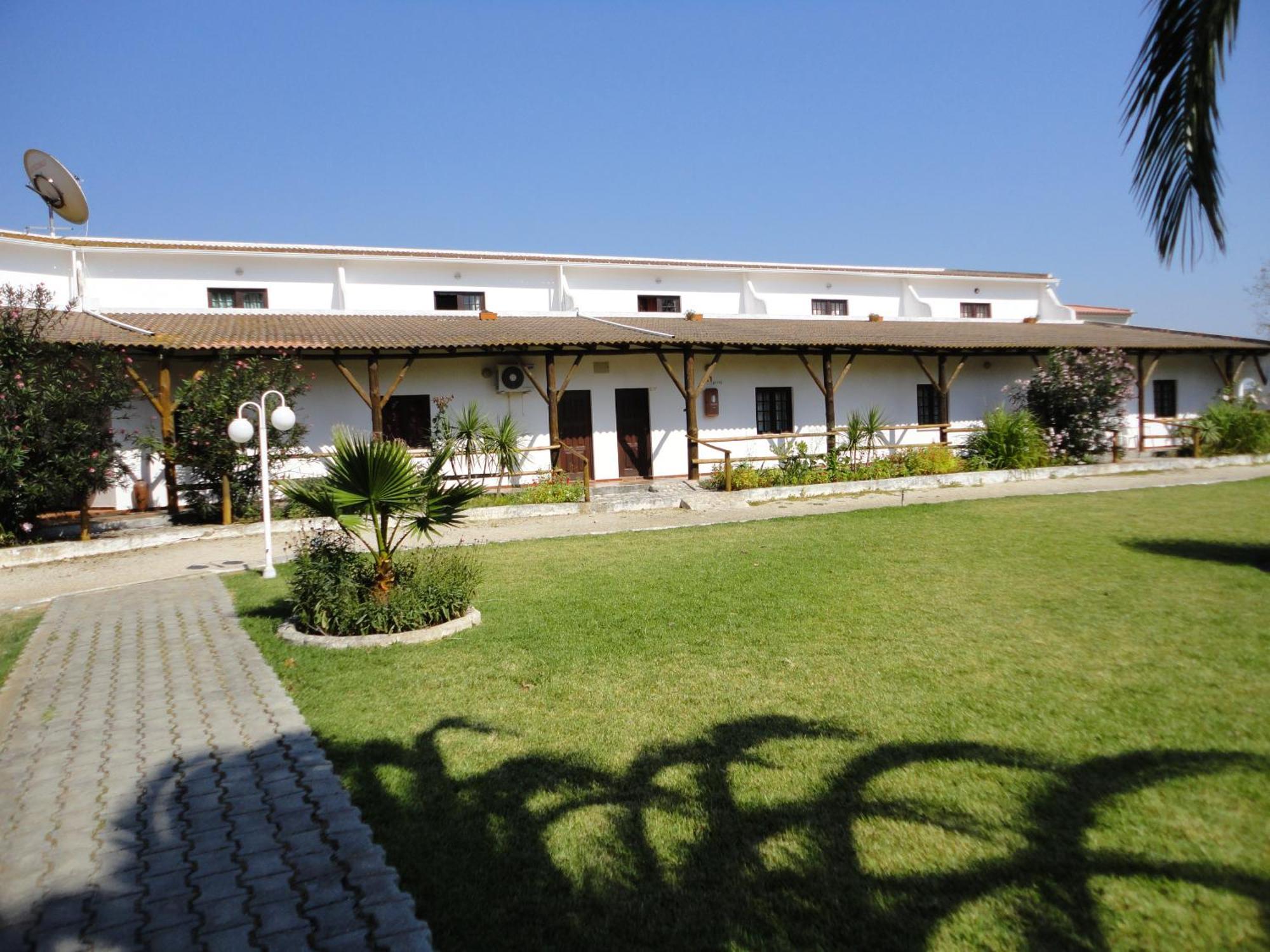 Hotel Rural A Coutada Atouguia Da Baleia Exterior foto